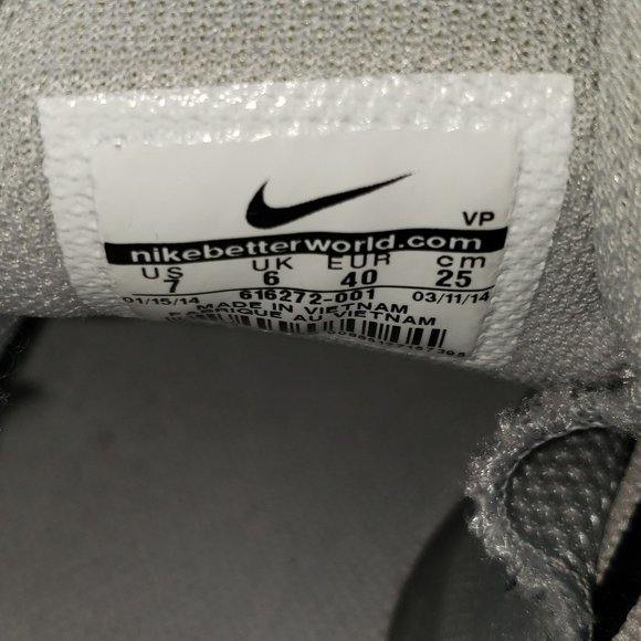 Nike Men's Reax 8 TR Training Shoes Sneakers - Black 616272-001 | Size 7 - Picture 9 of 9